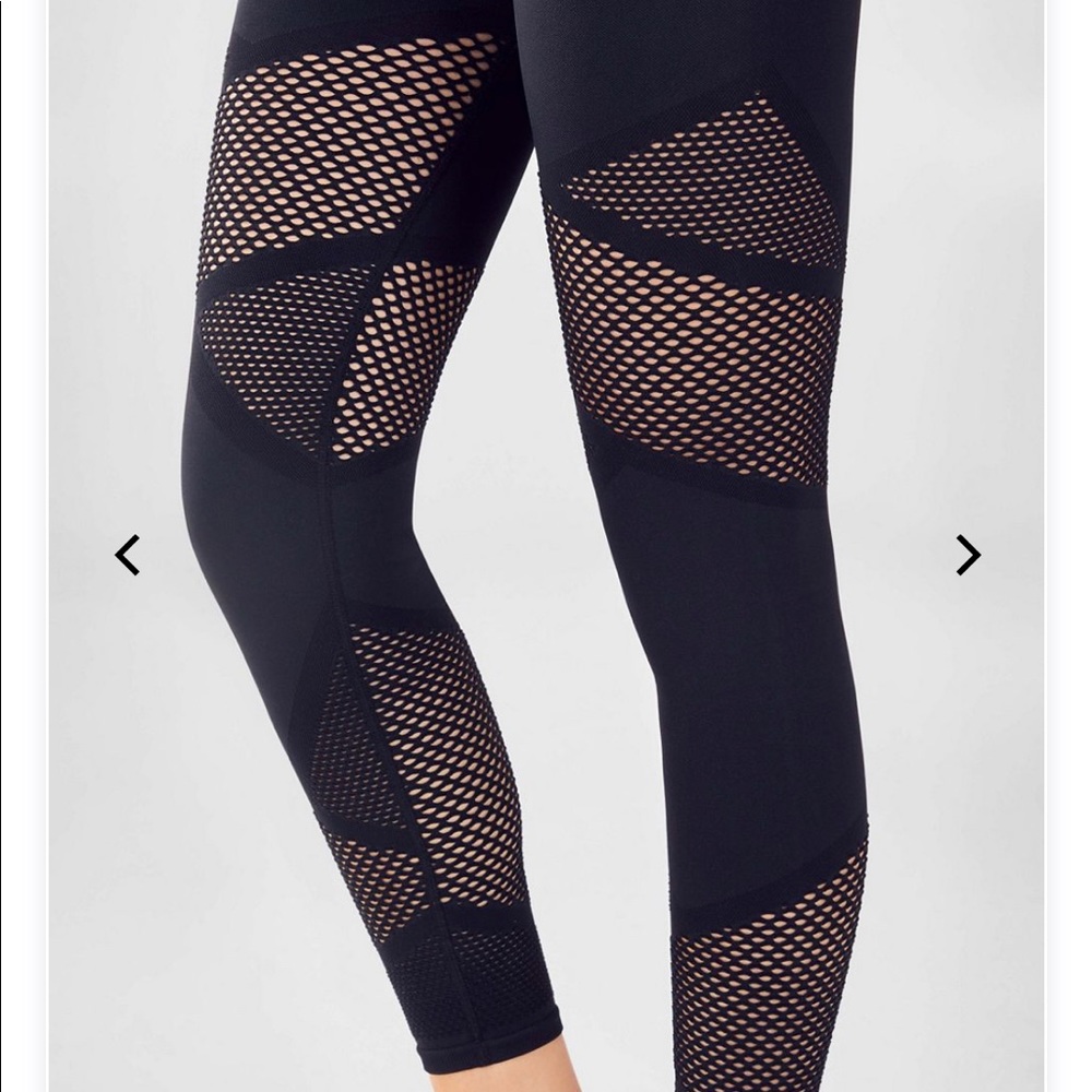 RED Fabletics Mosaic 7/8 leggings